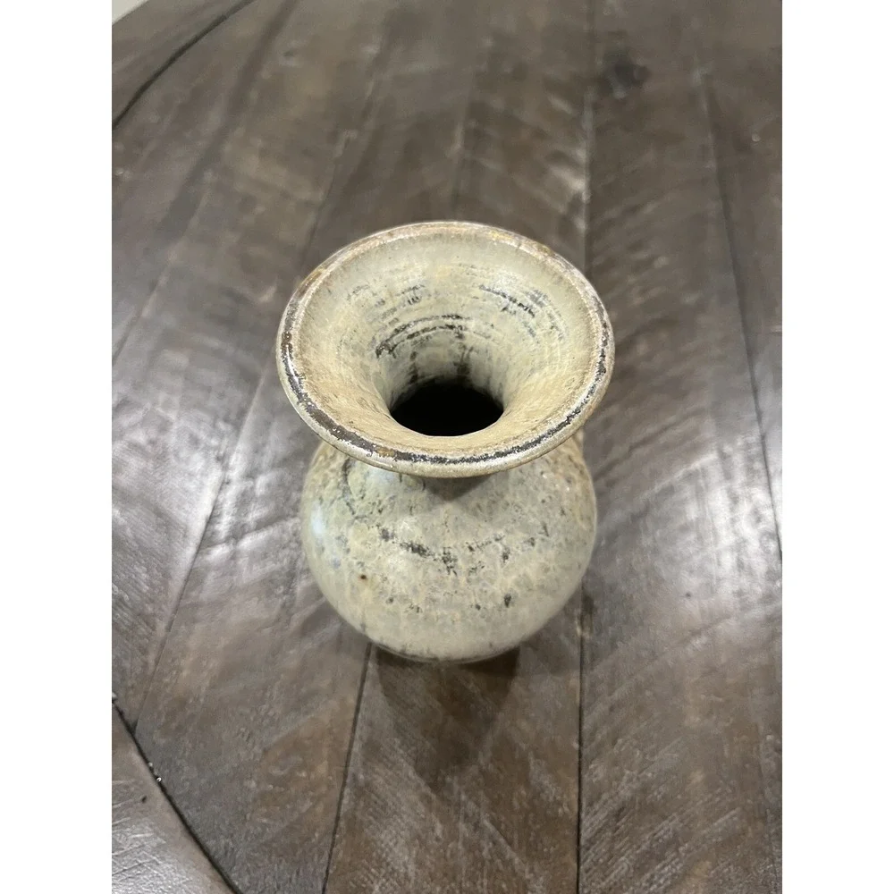 Dempsey Carpenter Stoneware Fluted Vase Tan Grey Speckled Glaze Signed 5.5